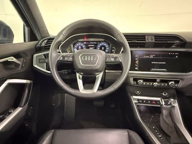 Used 2024 Audi Q3 2.0T Premium AWD/4WD image 18