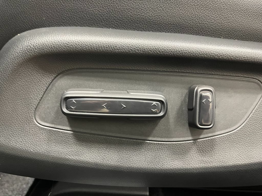 New 2027 Honda HR-V EX-L image 14