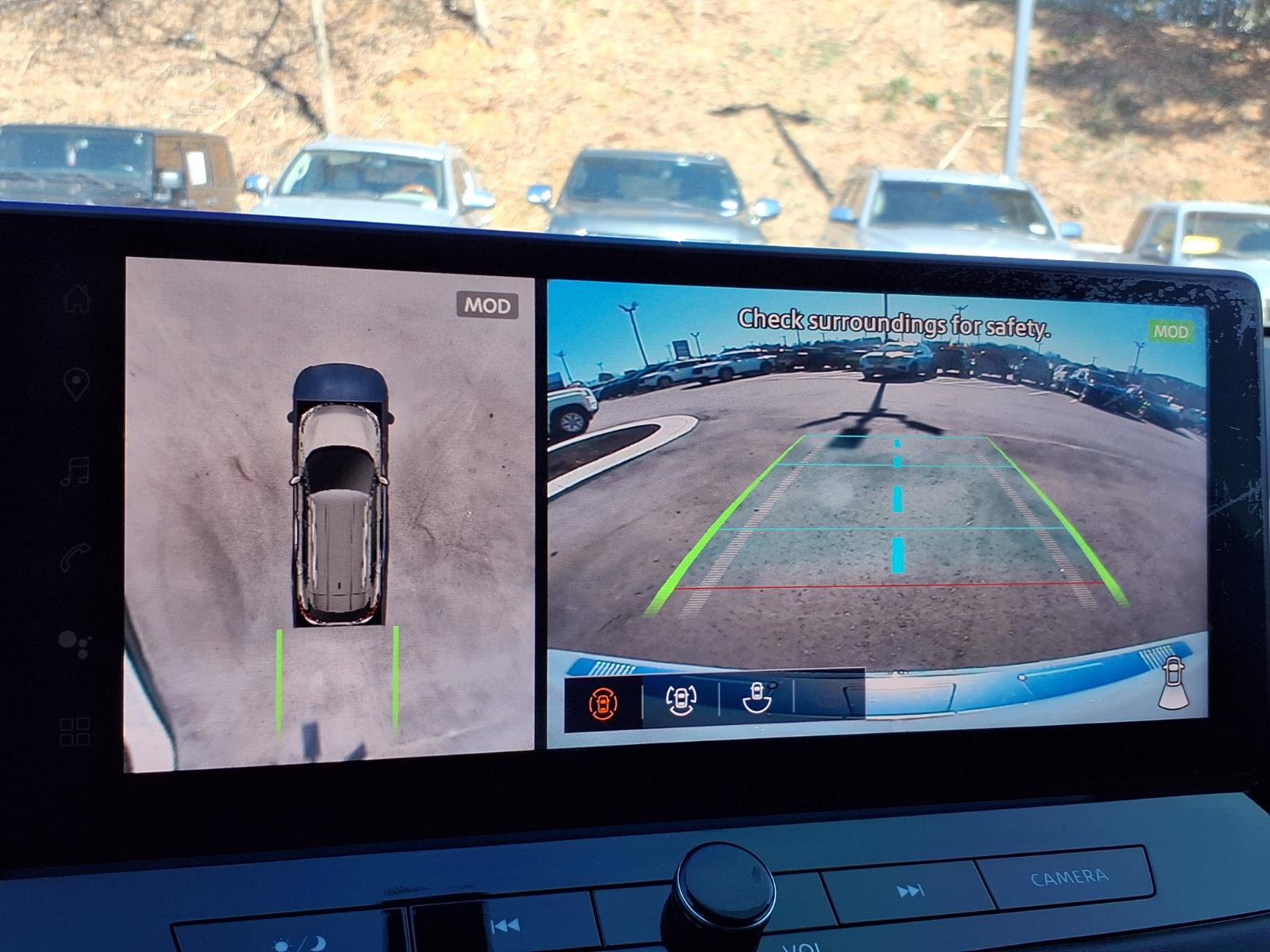 Used 2024 Nissan Rogue Platinum image 18