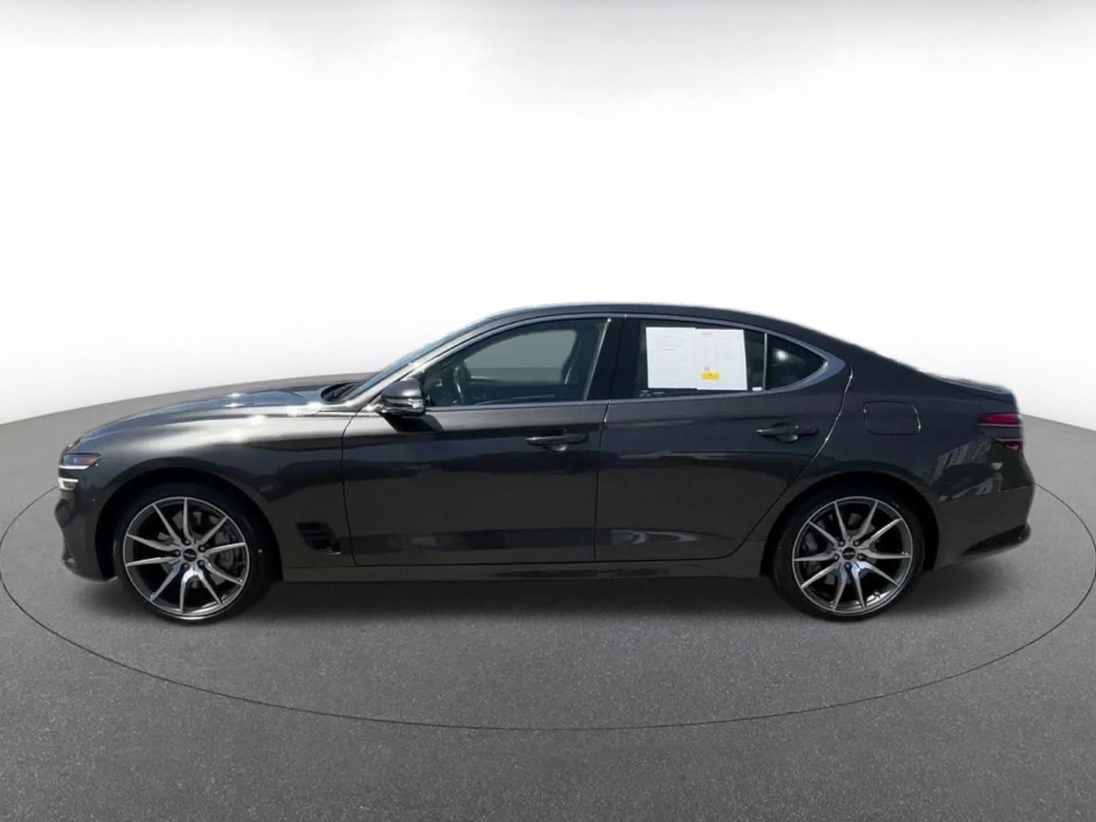 Used 2026 Genesis G70 2.5T RWD image 7