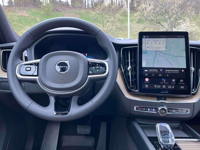Used 2026 Volvo XC60 T8 Plus w/ Protection Package Premier AWD/4WD image 18