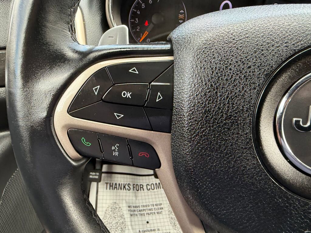 Used 2017 Jeep Grand Cherokee Laredo w/ Quick Order Package 23E image 15