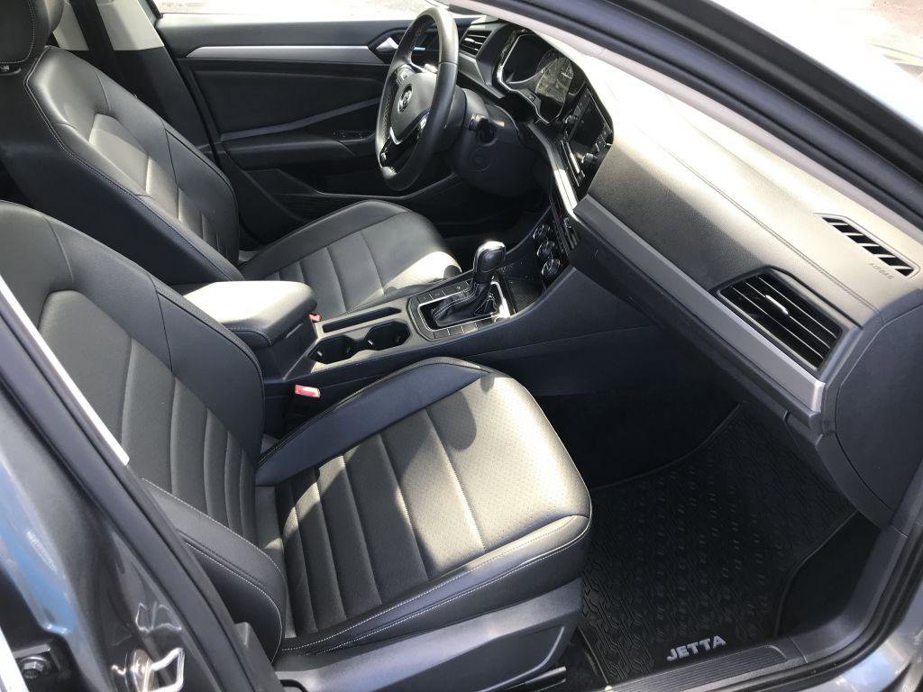Used 2021 Volkswagen Jetta image 8