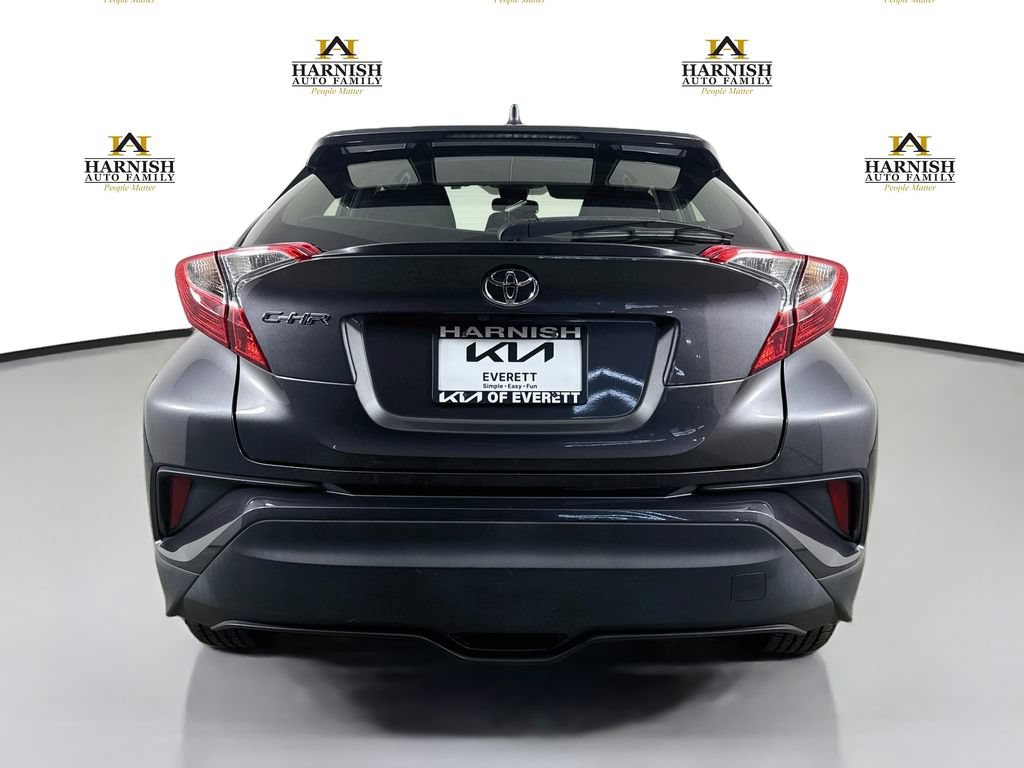 Used 2020 Toyota C-HR LE FWD image 6