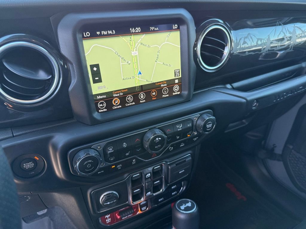 Used 2021 Jeep Wrangler Unlimited Rubicon w/ Trailer Tow Package AWD/4WD image 18