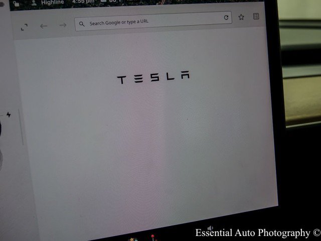 Used 2023 Tesla Model Y Performance AWD/4WD image 26