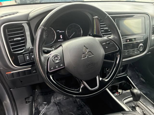 Used 2019 Mitsubishi Outlander ES AWD/4WD image 7