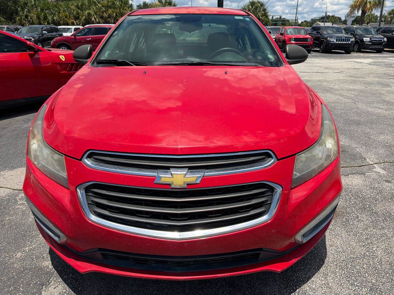 Used 2015 Chevrolet Cruze L FWD image 2