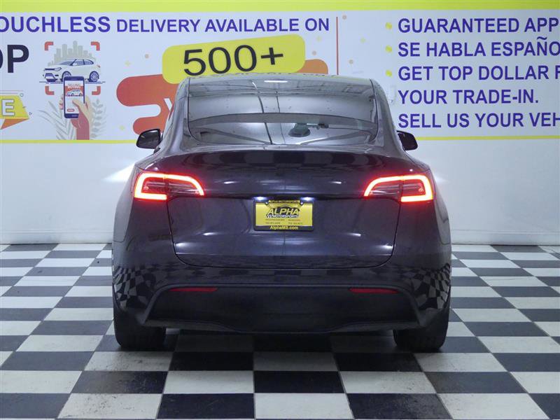 Used 2024 Tesla Model Y 2WD image 6