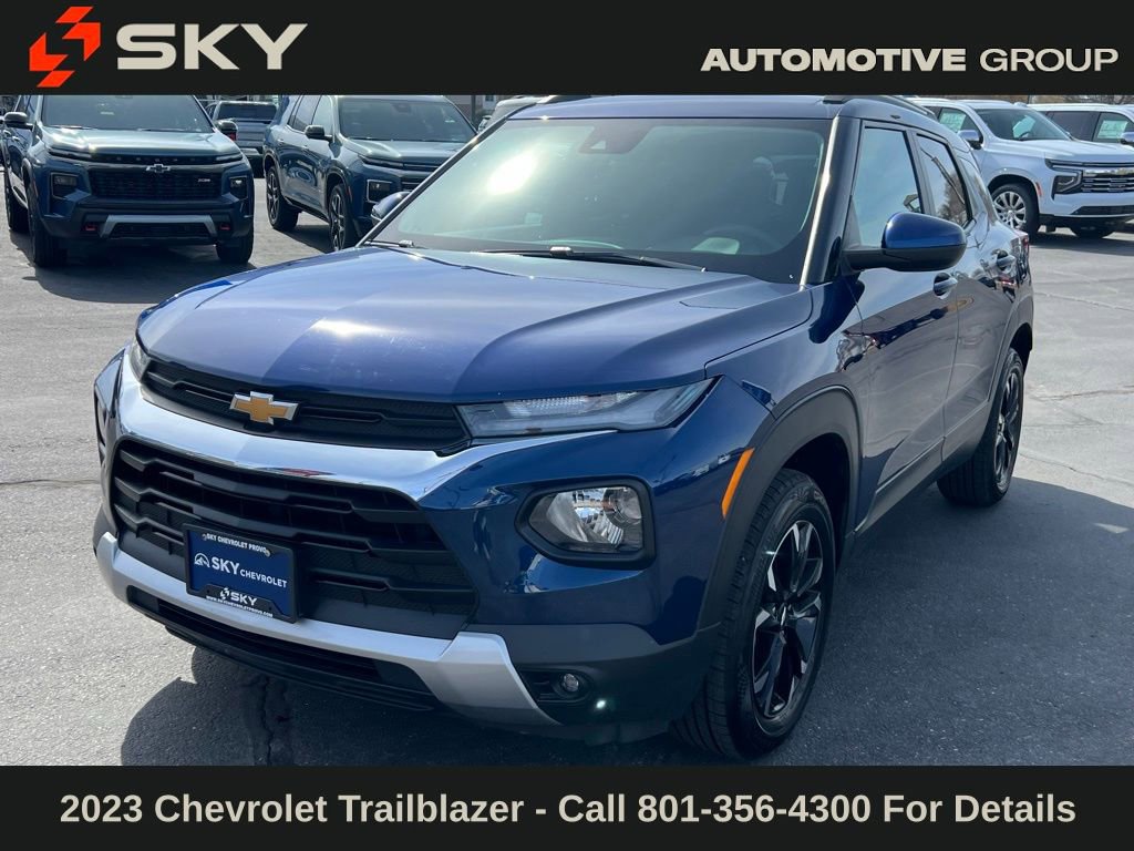 Certified 2023 Chevrolet TrailBlazer LT w/ Convenience Package image 2