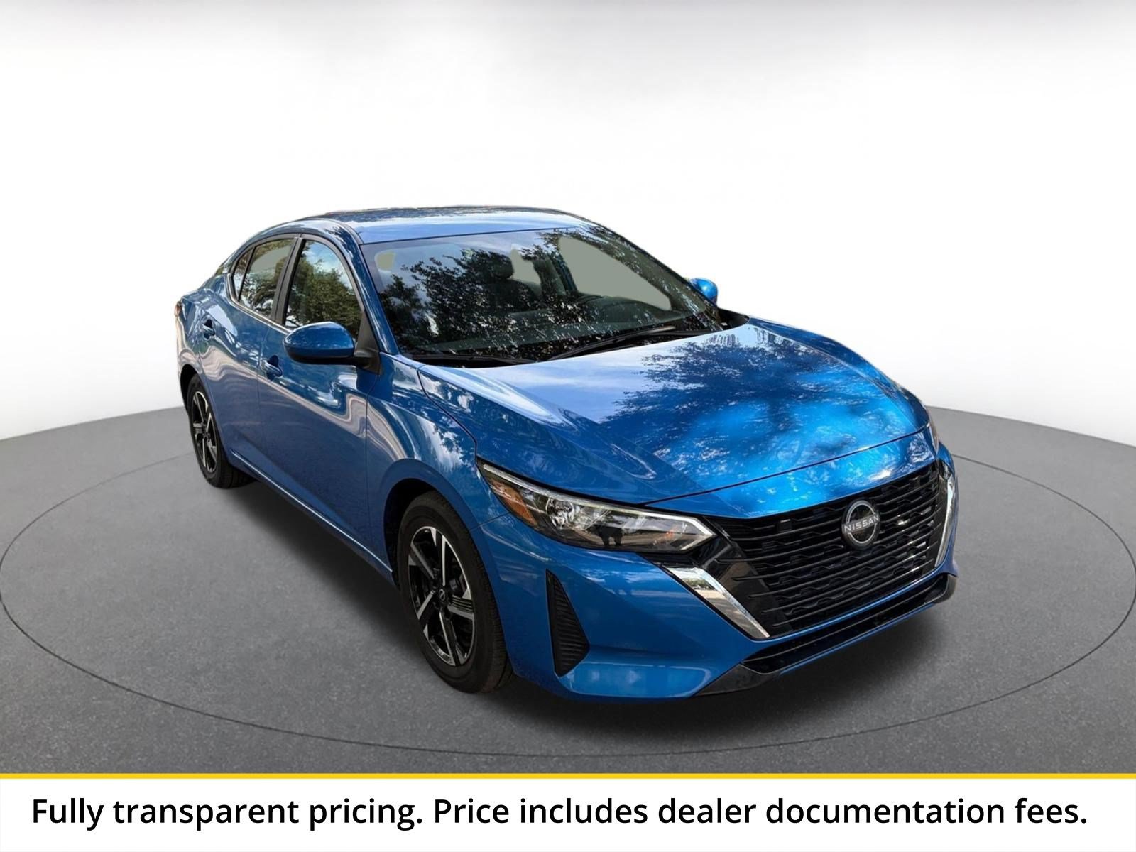 Used 2025 Nissan Sentra SV FWD image 1