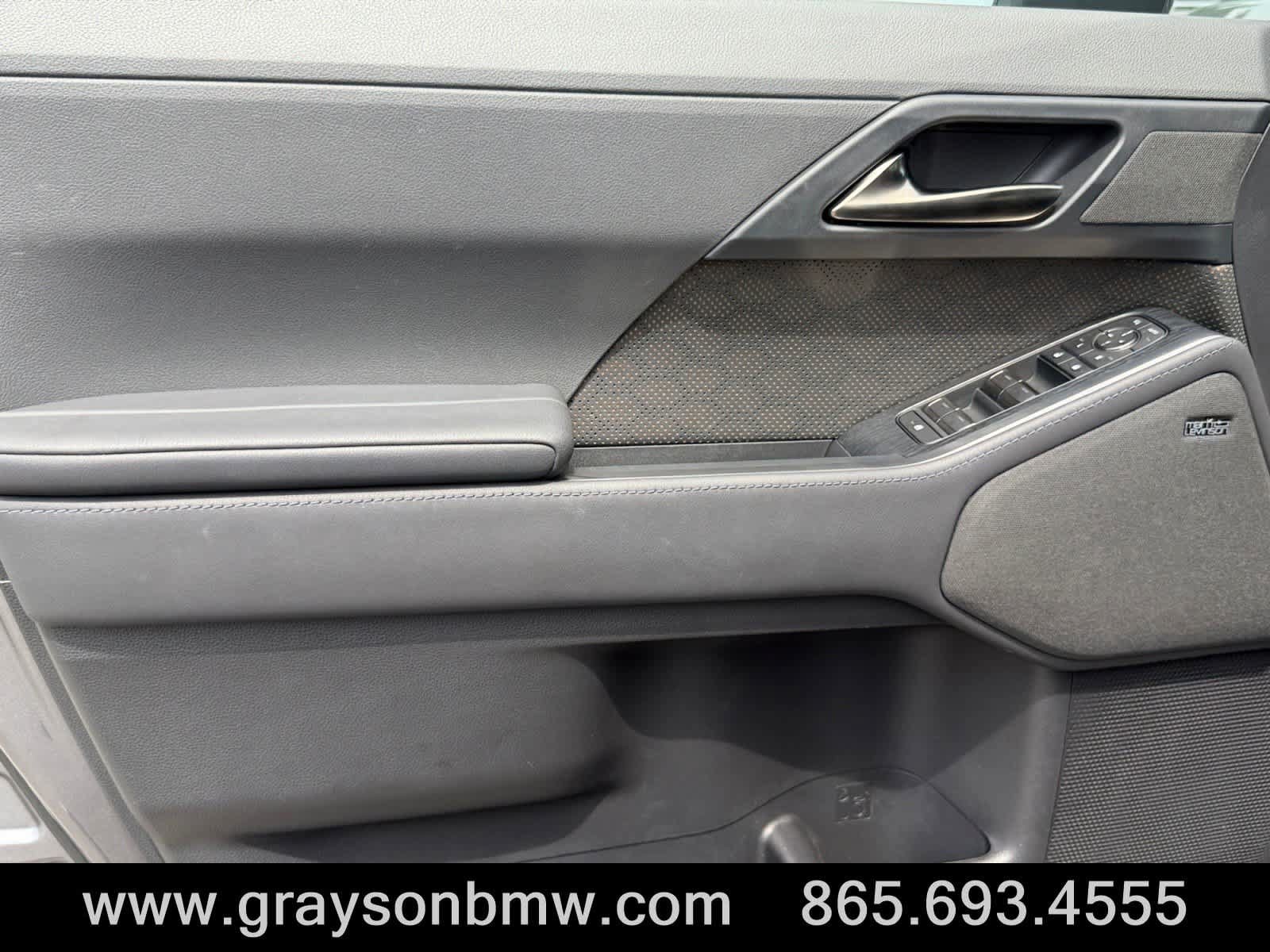 Used 2024 Lexus GX 550 w/ Accessory Package (2T) AWD/4WD image 14