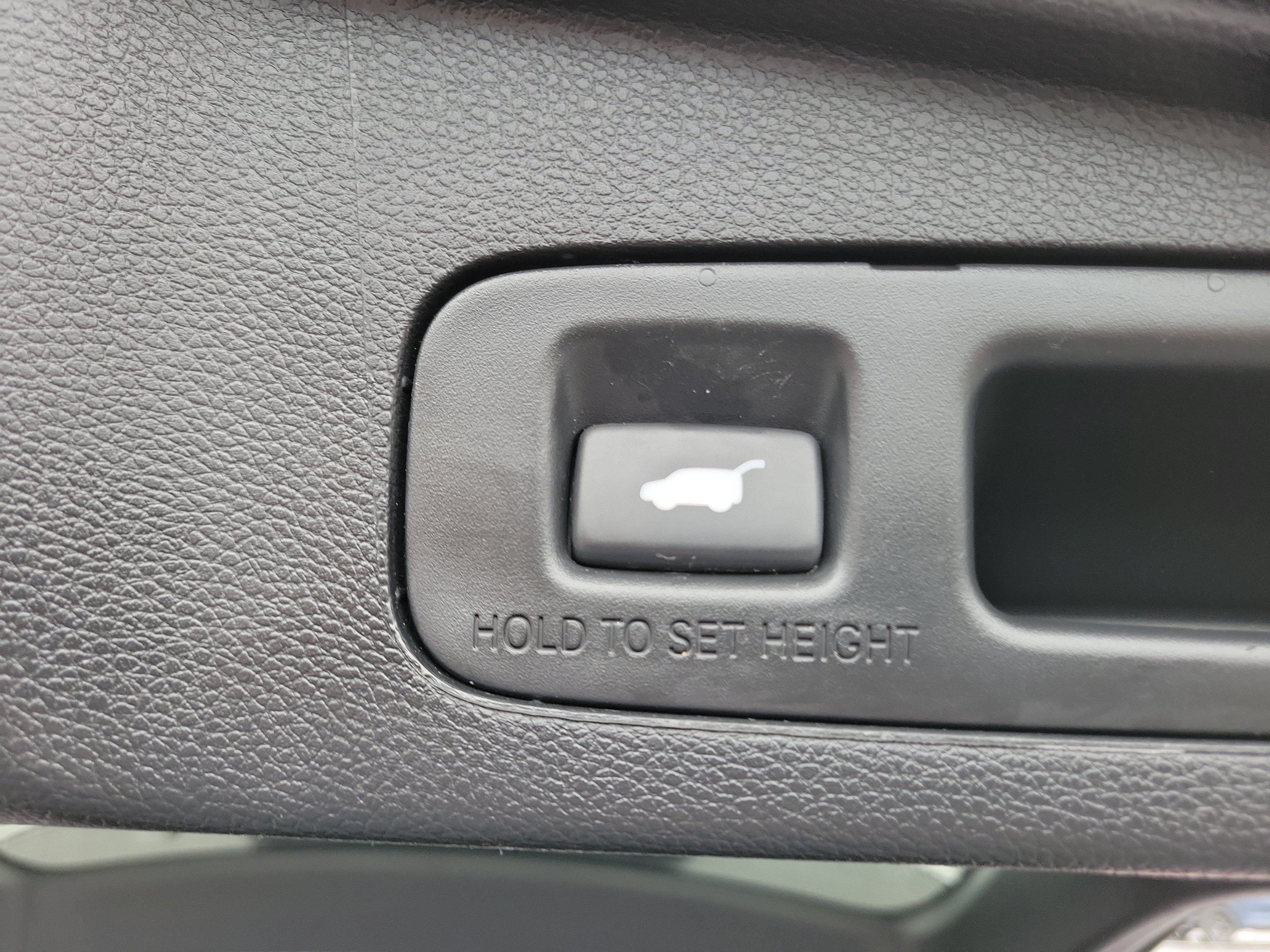 Used 2020 Honda CR-V EX-L image 12