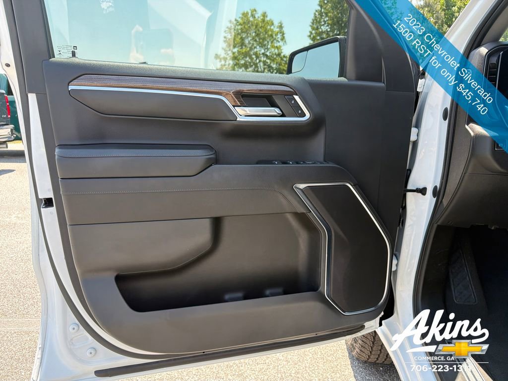 Certified 2023 Chevrolet Silverado 1500 RST w/ Z71 Off-Road Package AWD/4WD image 17