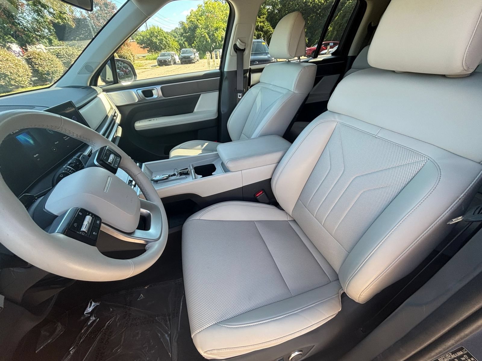 Used 2026 Hyundai Santa Fe SEL AWD/4WD image 38