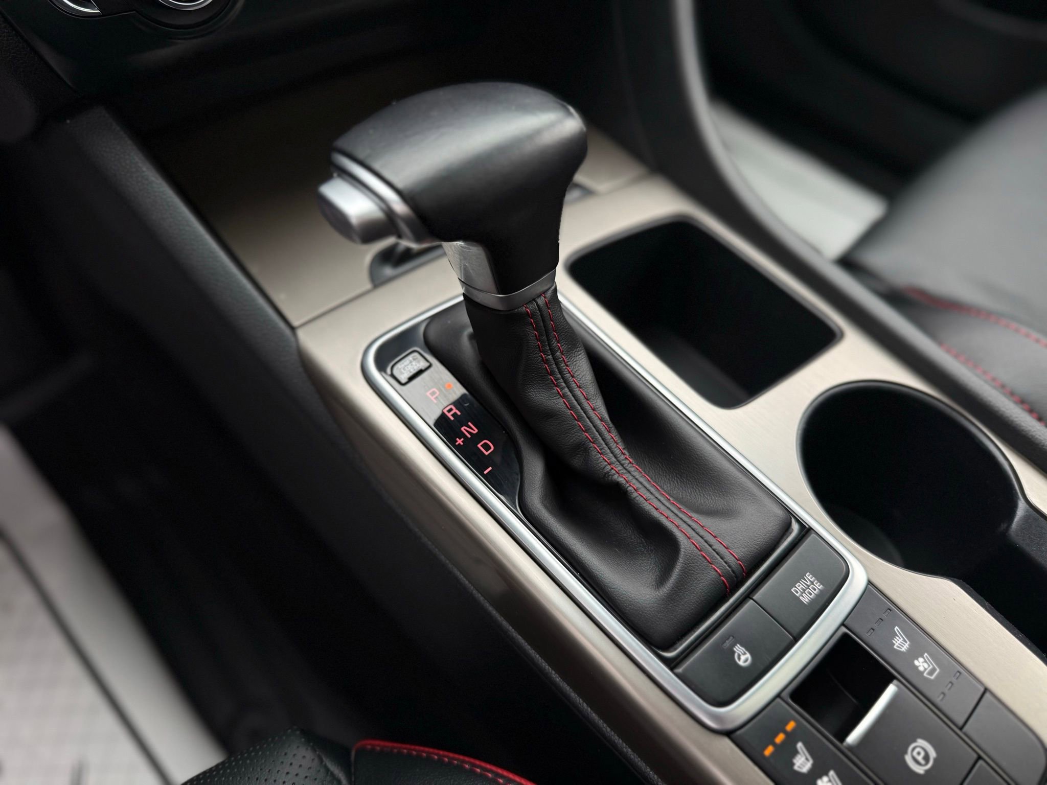 Used 2019 Kia Optima SX image 52