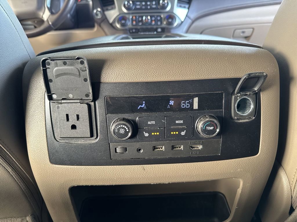 Certified 2017 Chevrolet Suburban Premier AWD/4WD image 32