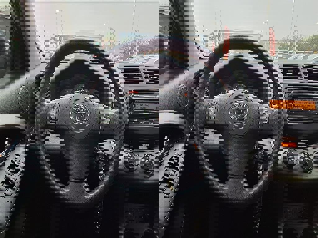 Used 2012 Toyota RAV4 Sport image 11