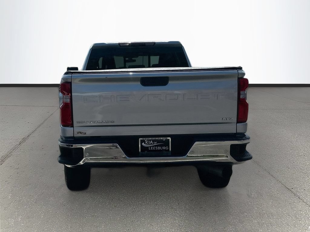 Used 2023 Chevrolet Silverado 2500 LTZ w/ LTZ Convenience Package AWD/4WD image 6