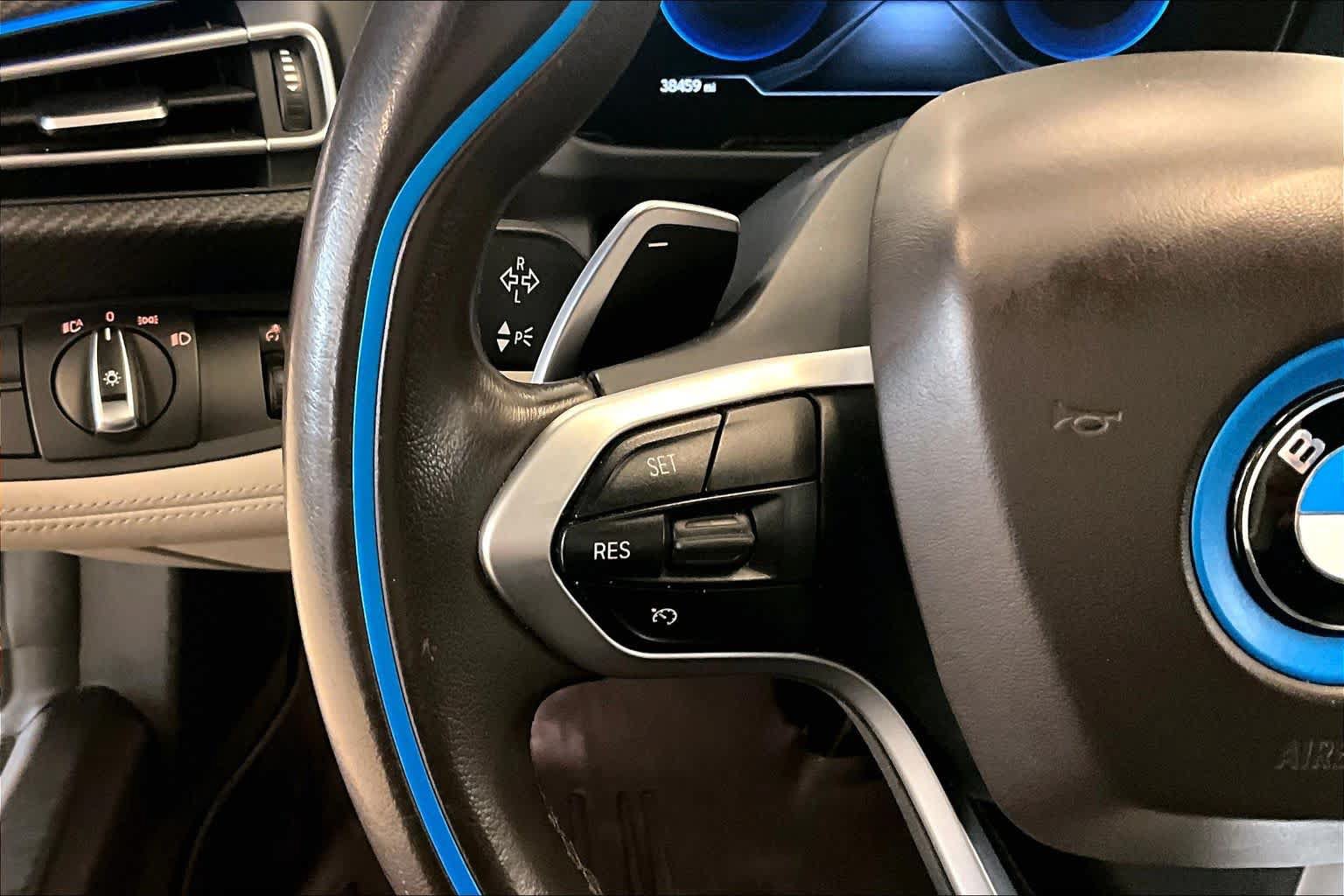 Used 2019 BMW i8 Coupe AWD/4WD image 20