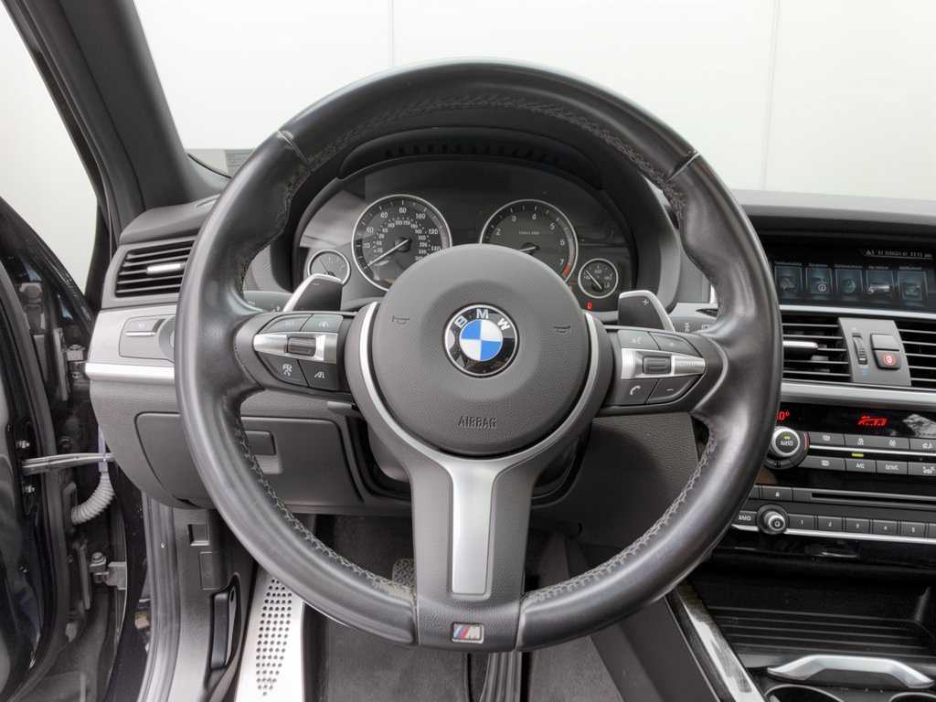 Used 2017 BMW X4 M40i AWD/4WD image 10