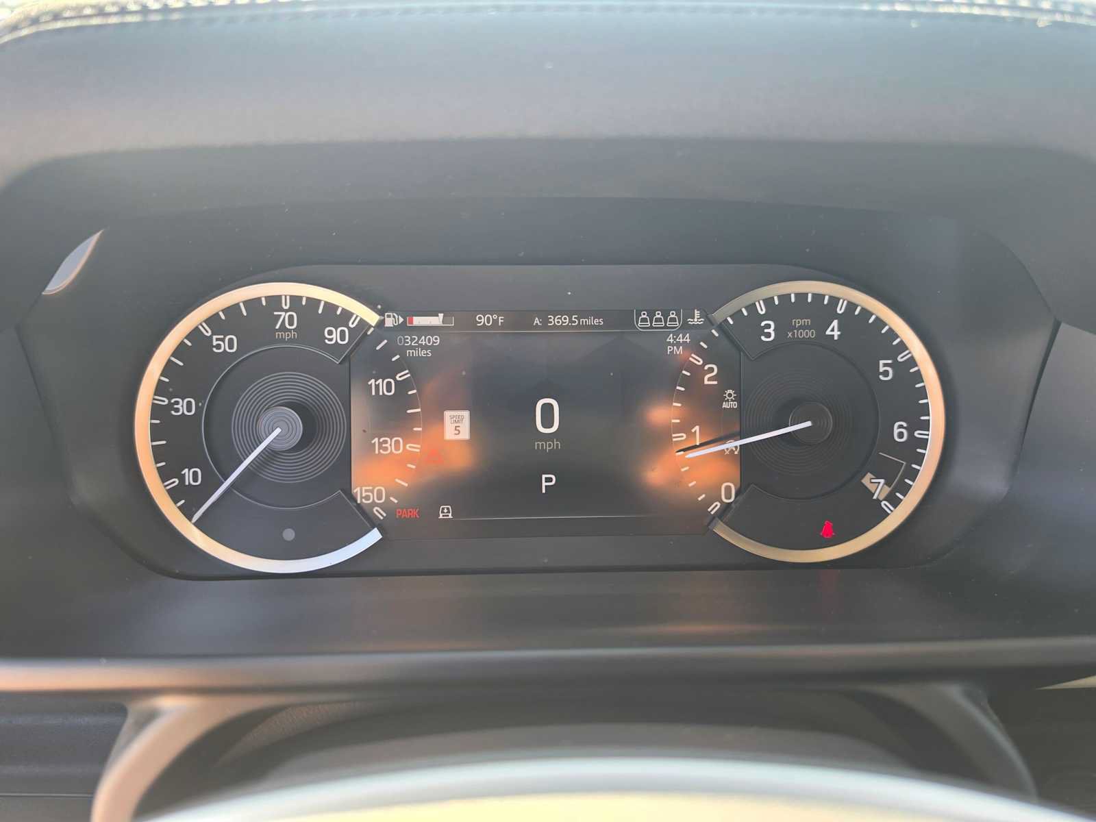 Used 2023 Land Rover Defender 110 AWD/4WD image 24