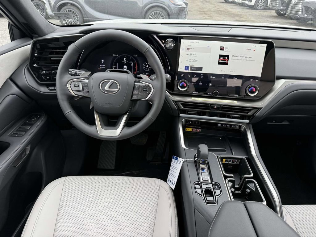 Used 2026 Lexus TX 350 AWD image 10