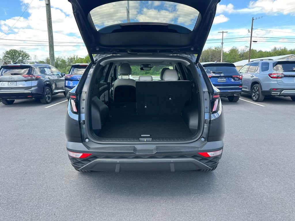 Used 2022 Hyundai Tucson Limited FWD image 11