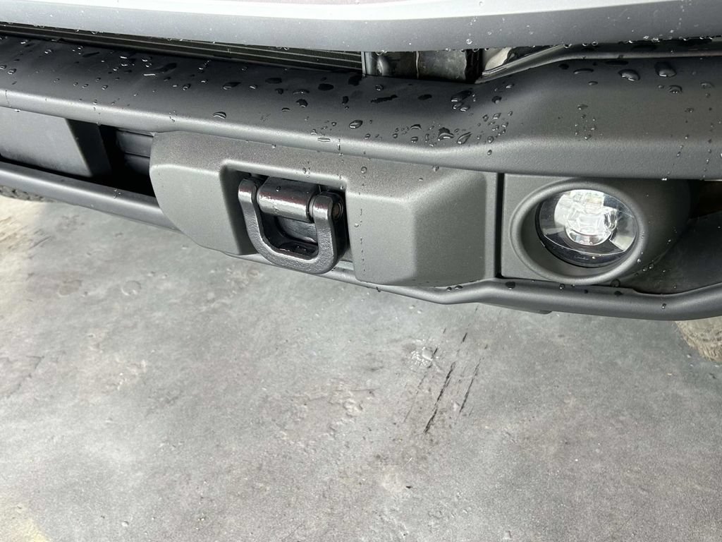 Used 2024 Ford Bronco Black Diamond AWD/4WD image 9