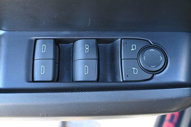 Used 2024 Chevrolet Colorado LT w/ LT Convenience Package II image 11