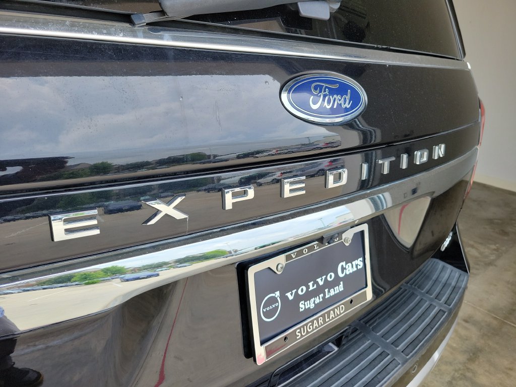 Used 2022 Ford Expedition Max Limited RWD image 10