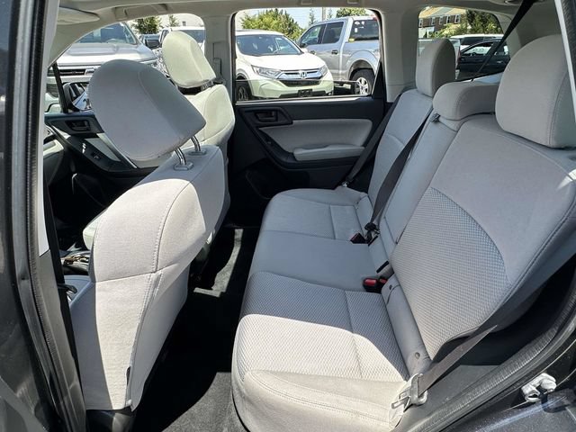 Used 2017 Subaru Forester 2.5i Premium AWD/4WD image 19