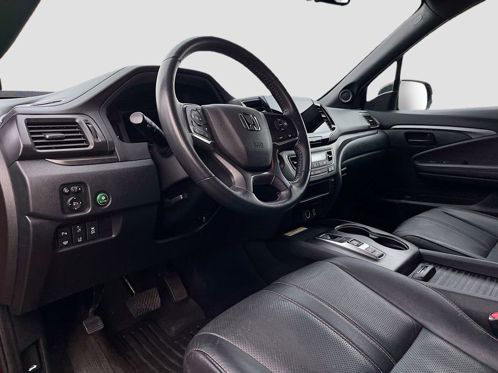 Used 2023 Honda Passport TrailSport image 9
