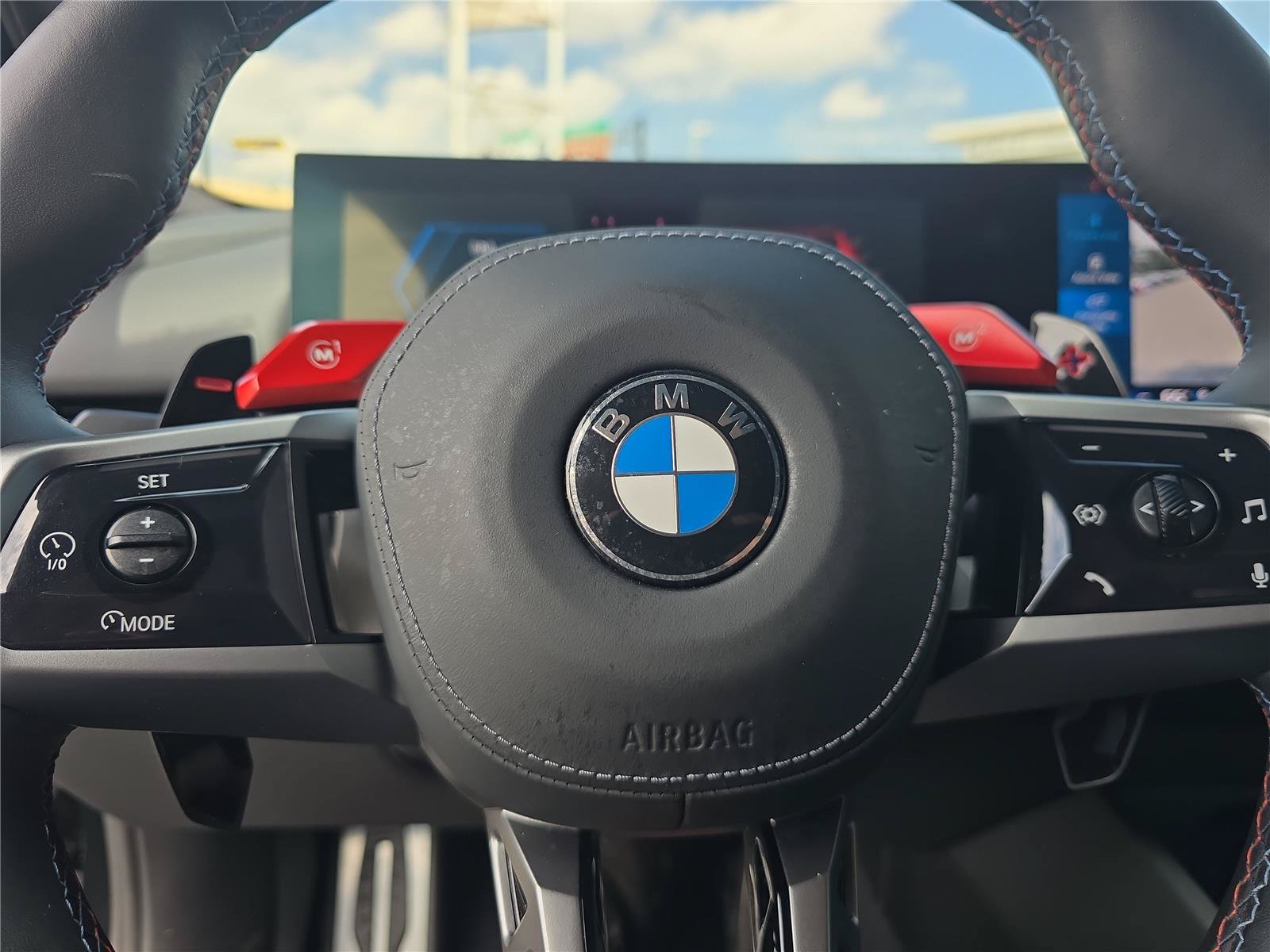 Certified 2025 BMW M5 Touring AWD/4WD image 23