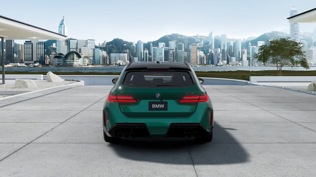 New 2027 BMW M5 Touring AWD/4WD image 5
