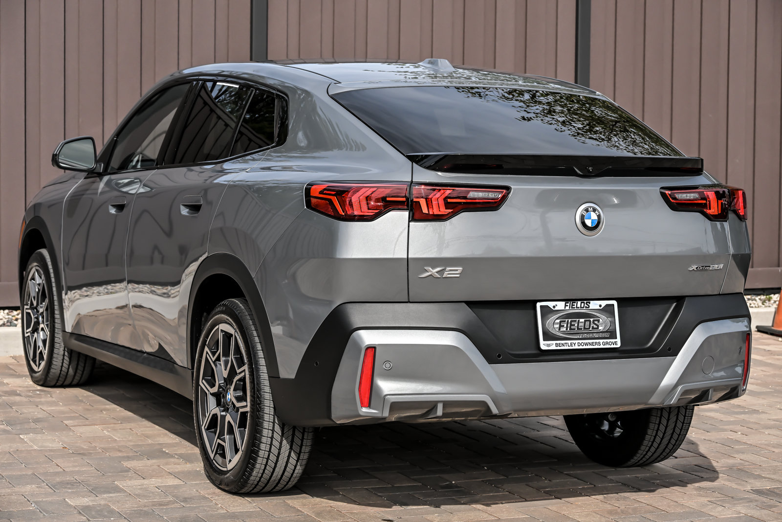 Used 2026 BMW X2 xDrive28i AWD/4WD image 11