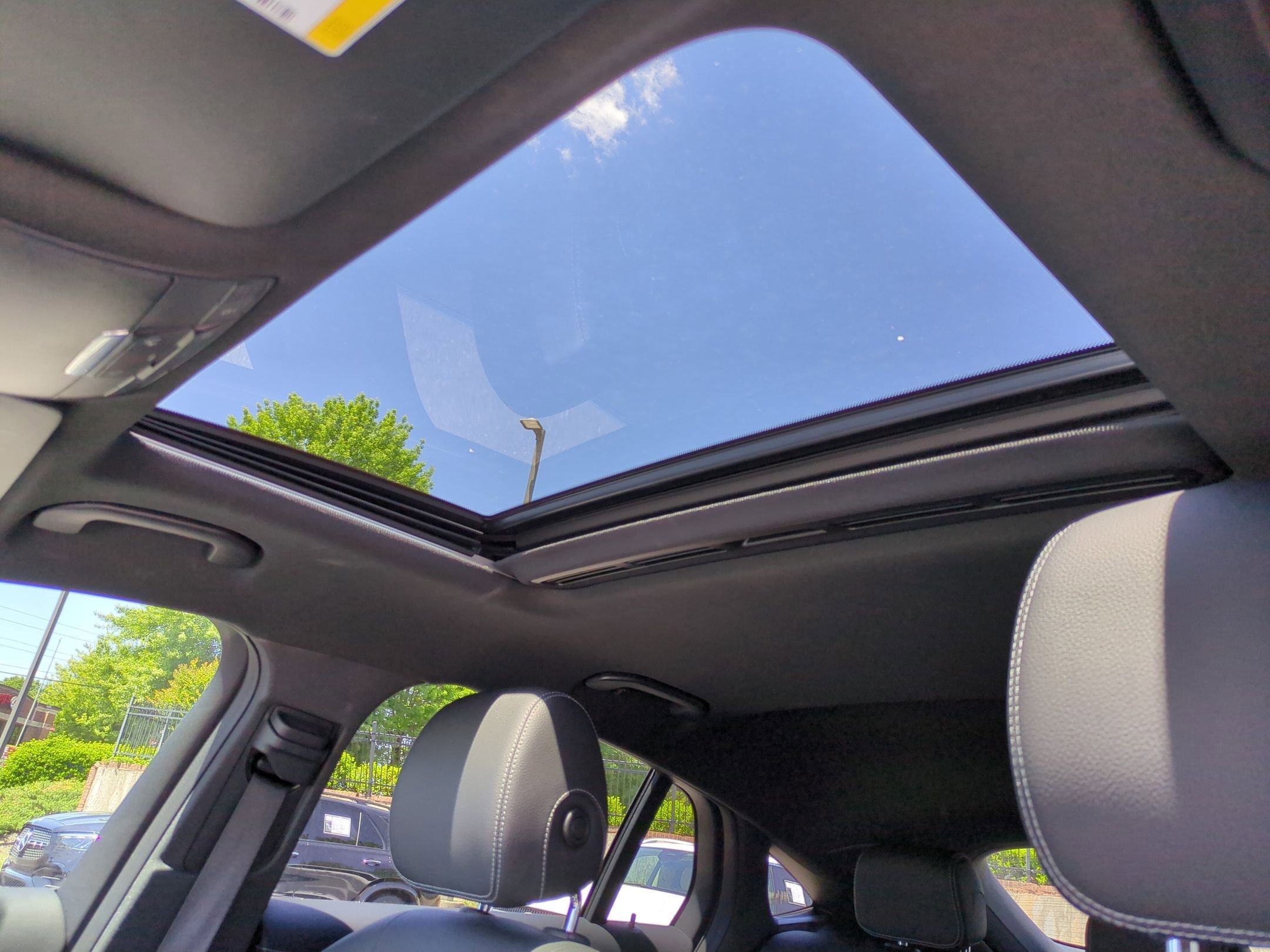 Used 2019 Mercedes-Benz GLC 300 4MATIC Coupe image 27