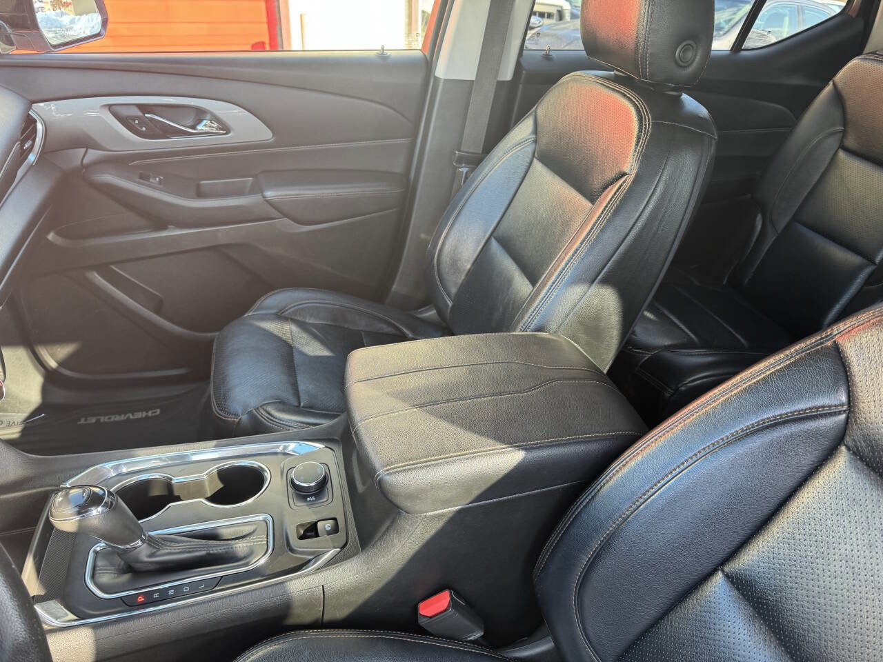 Used 2018 Chevrolet Traverse LS image 17