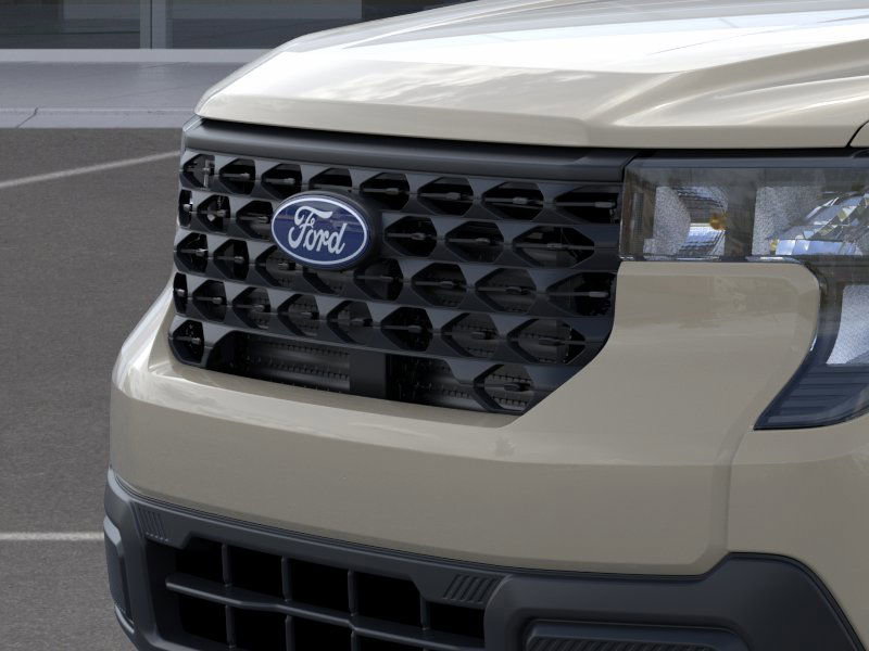 New 2025 Ford Maverick XL image 18