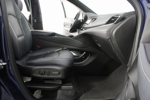 Used 2022 Buick Enclave Essence image 21
