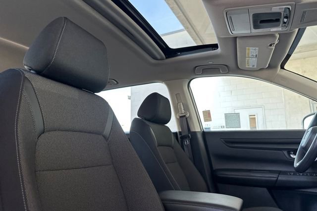 Used 2025 Honda CR-V EX image 14