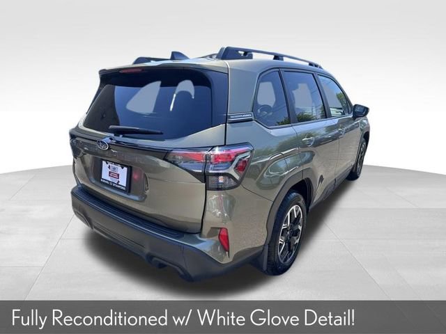 Used 2025 Subaru Forester Premium AWD/4WD image 8