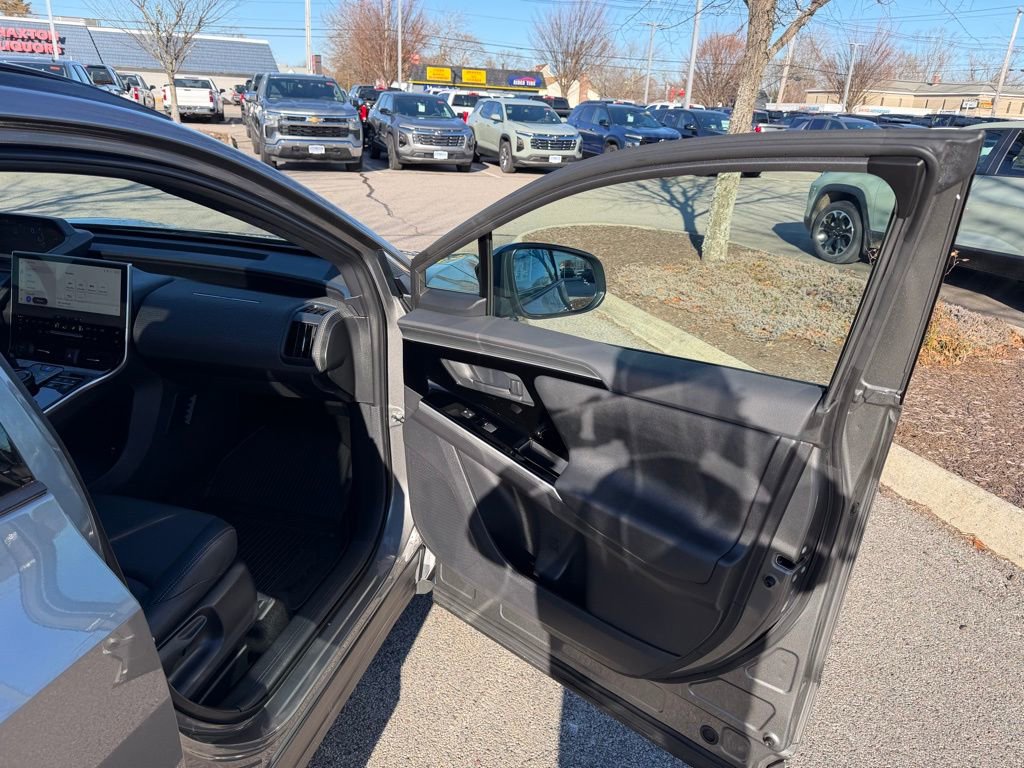 Used 2025 Toyota bZ4X AWD image 23