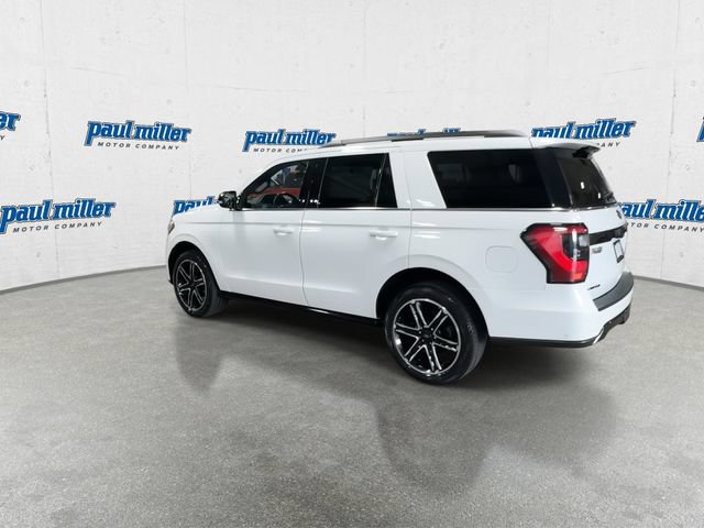 Certified 2021 Ford Expedition Limited AWD/4WD image 8