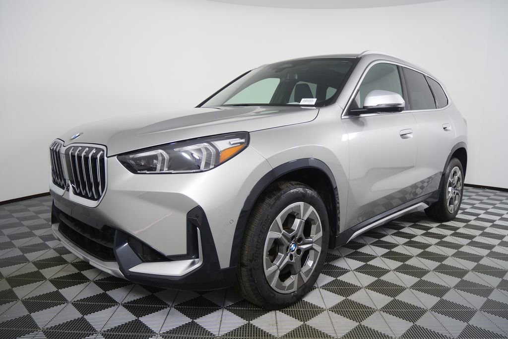 Certified 2023 BMW X1 xDrive28i AWD/4WD image 7