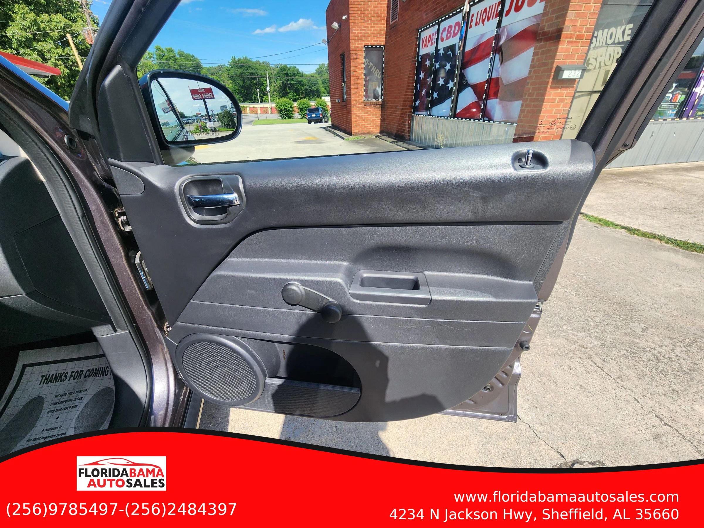 Used 2017 Jeep Compass Sport FWD image 10