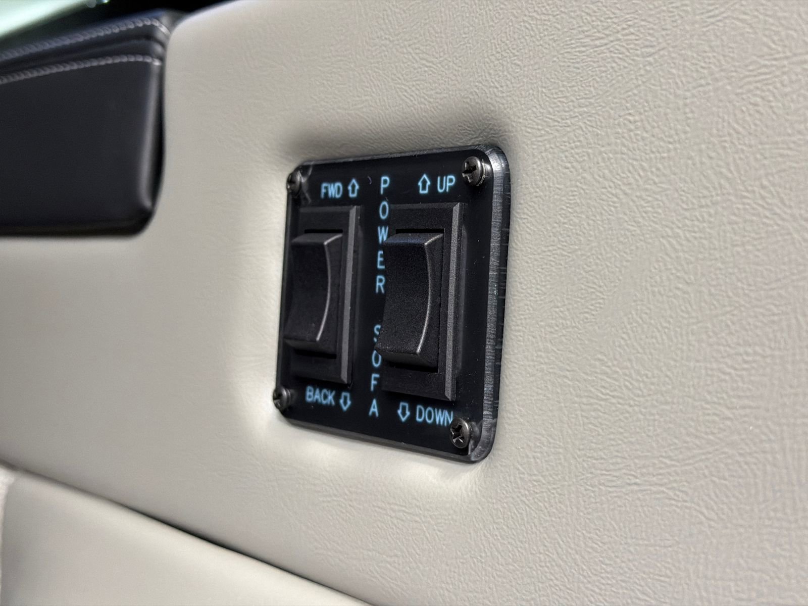 New 2026 Ford Transit 150 Low Roof AWD image 10