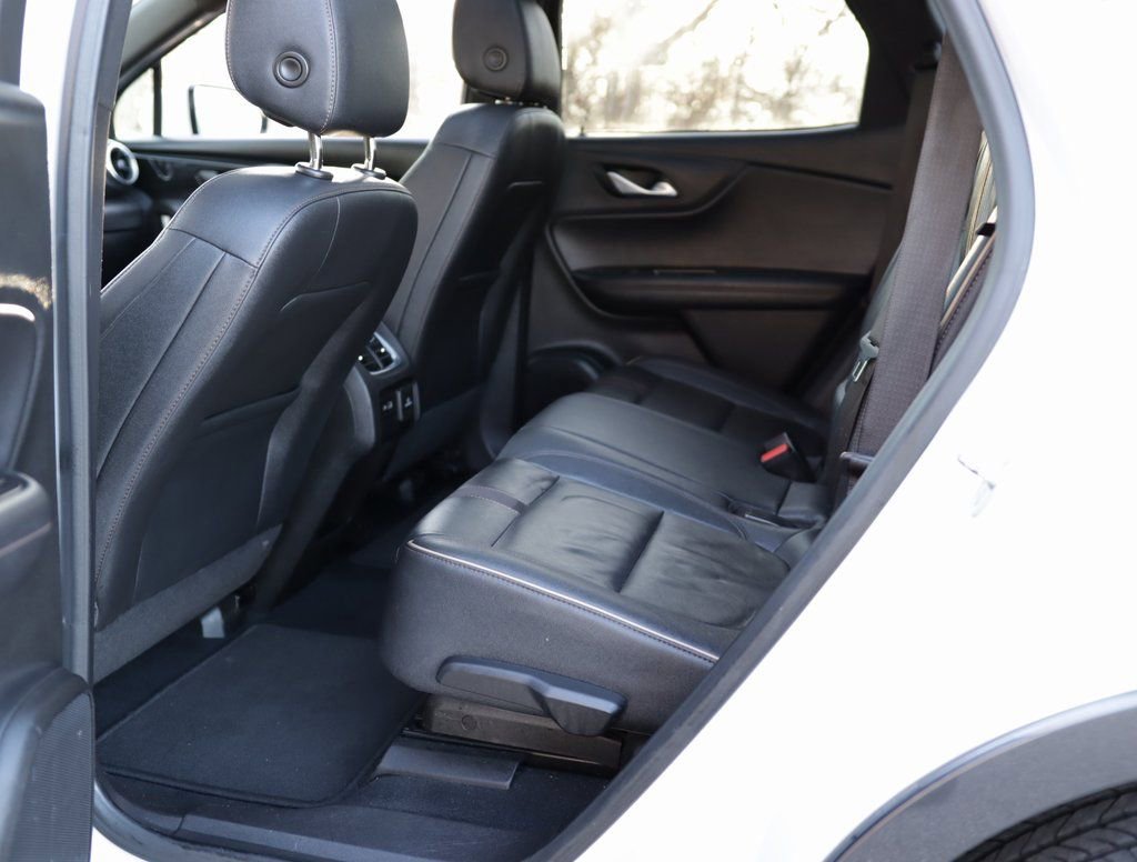 Used 2022 Chevrolet Blazer Premier w/ Enhanced Convenience Package AWD/4WD image 29