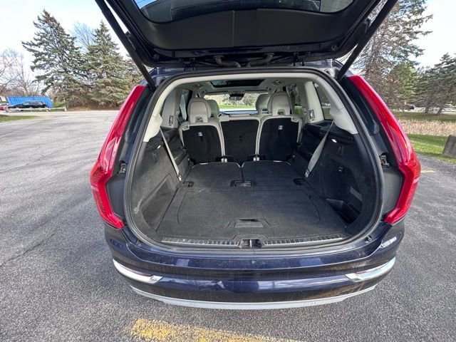 Used 2017 Volvo XC90 T6 Inscription w/ Vision Package image 10