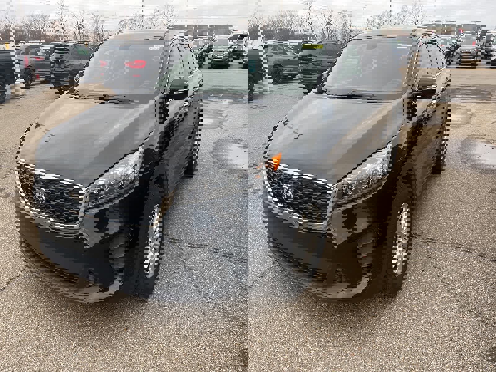 Used 2019 Kia Sorento L image 4